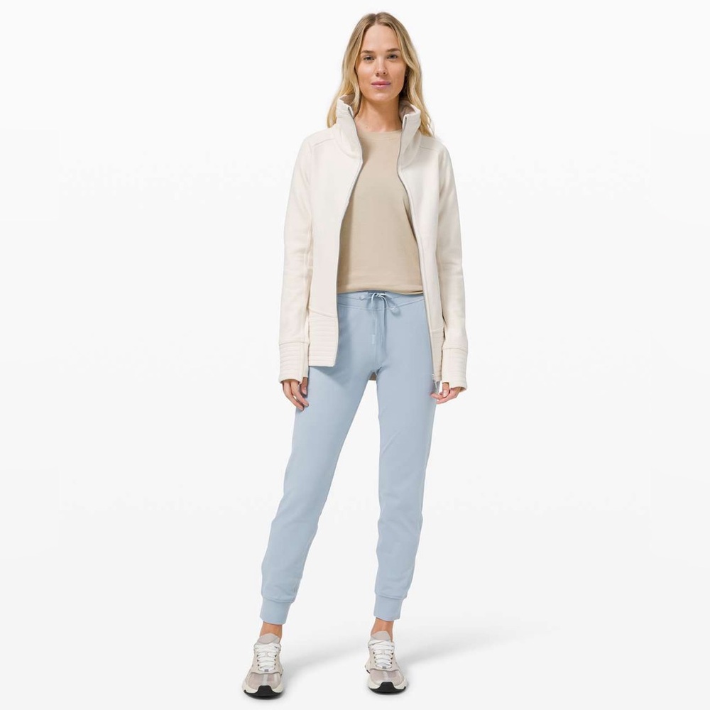 LULULEMON blue ready to rulu 7/8 jogger